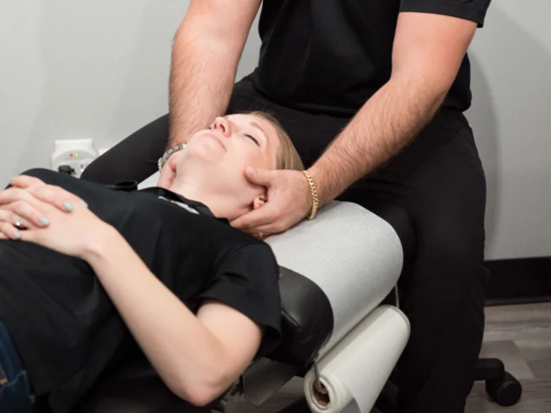 Chiropractic care for headaches & migraines at Eagle Trace Spine & Sport in Burnsville